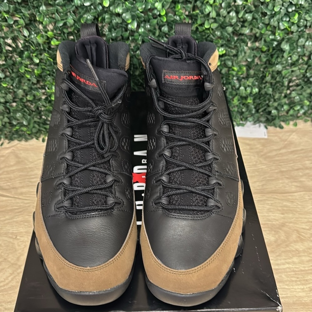 Jordan 9 Retro - M11 - Picture 4 of 10